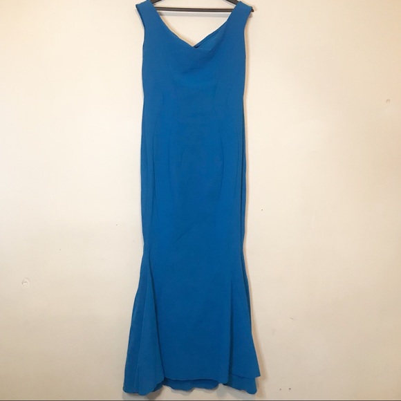Chiara Boni La Petite Robe Maeli Mermaid Gown in Cobalt - Picture 4 of 15